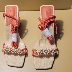 $89 NWT (9) SCHUTZ Coral Daisy Leather Sandal